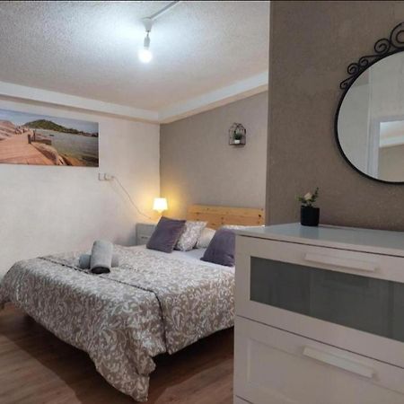 Amazing Garden Apartment In Хайфа Екстериор снимка